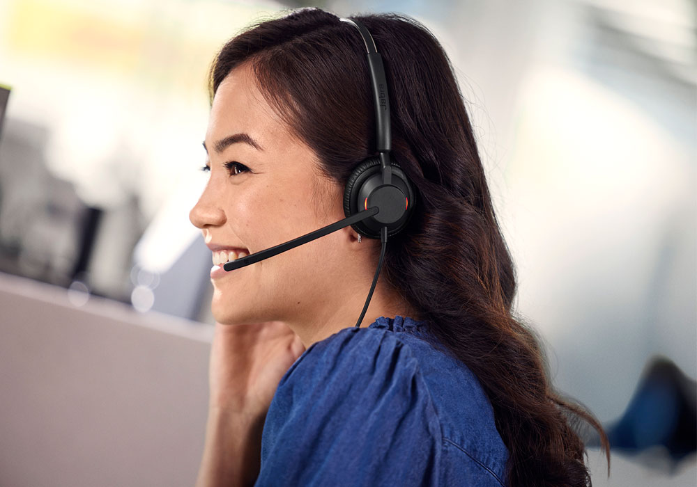 Office lady on call